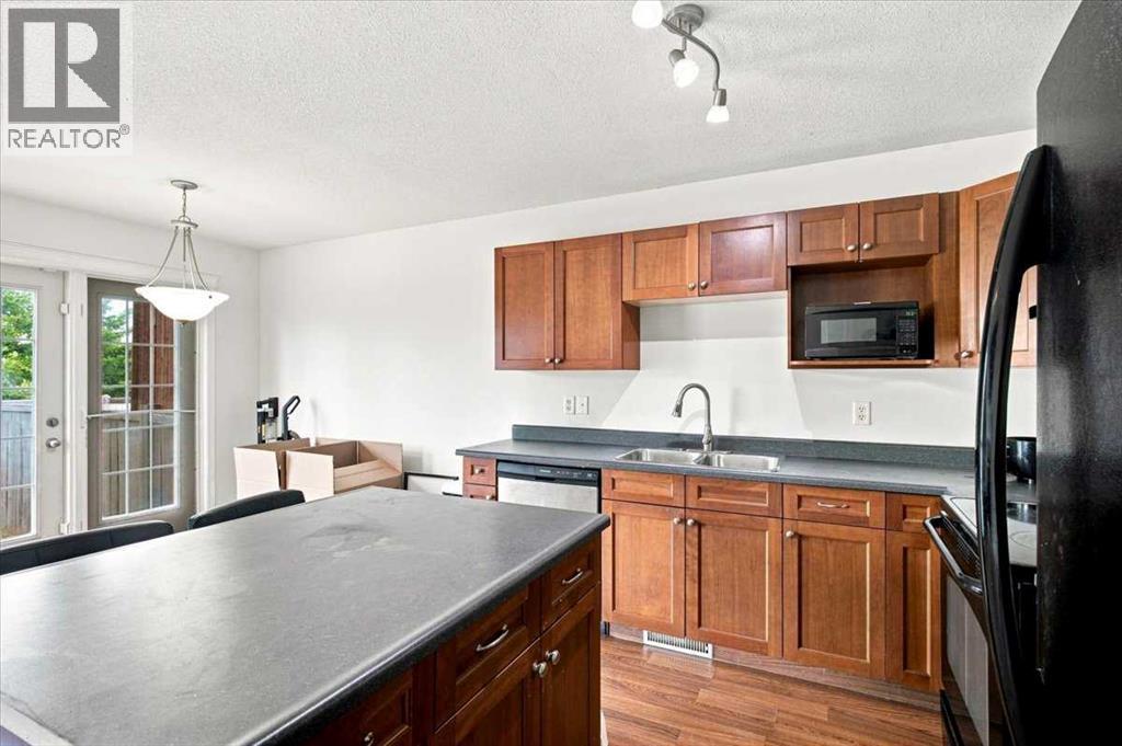 10214 70 Avenue - Image 9
