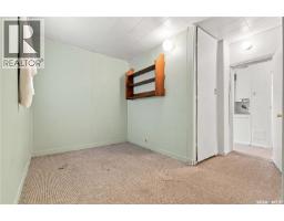1015 J Avenue N, Saskatoon, SK S7L2L3 Photo 19