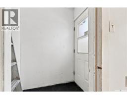 1015 J Avenue N, Saskatoon, SK S7L2L3 Photo 20