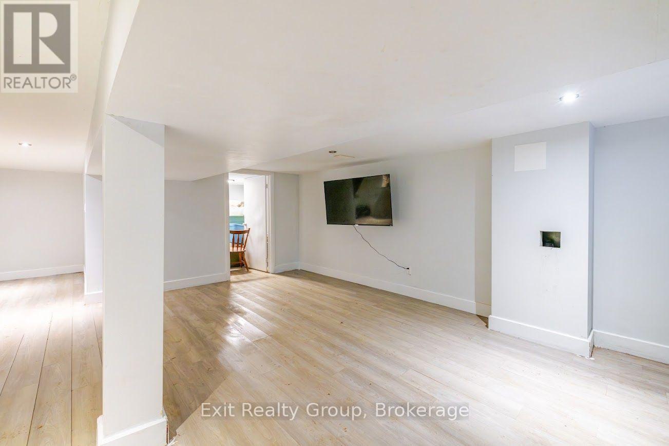 52 NORTH PARK STREET - 18
