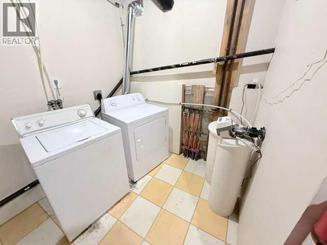 861023 RR 214 - Image 39