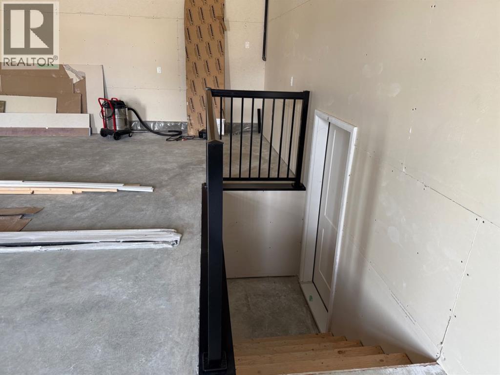 7115 37 Street - 32