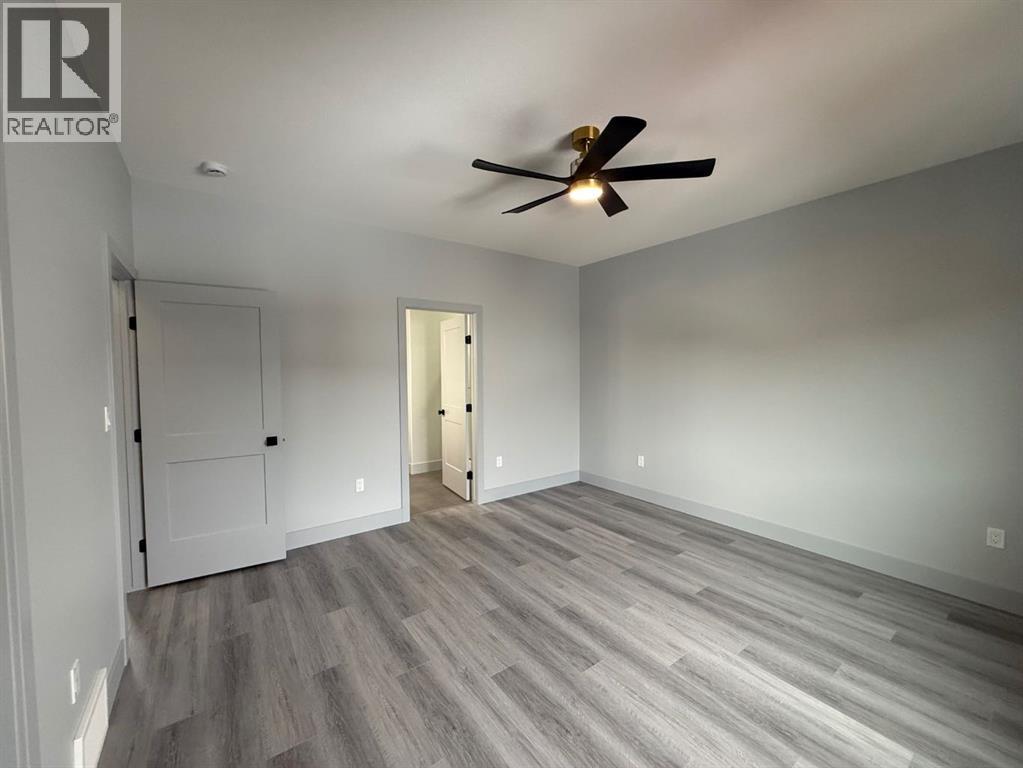 7115 37 Street - 22