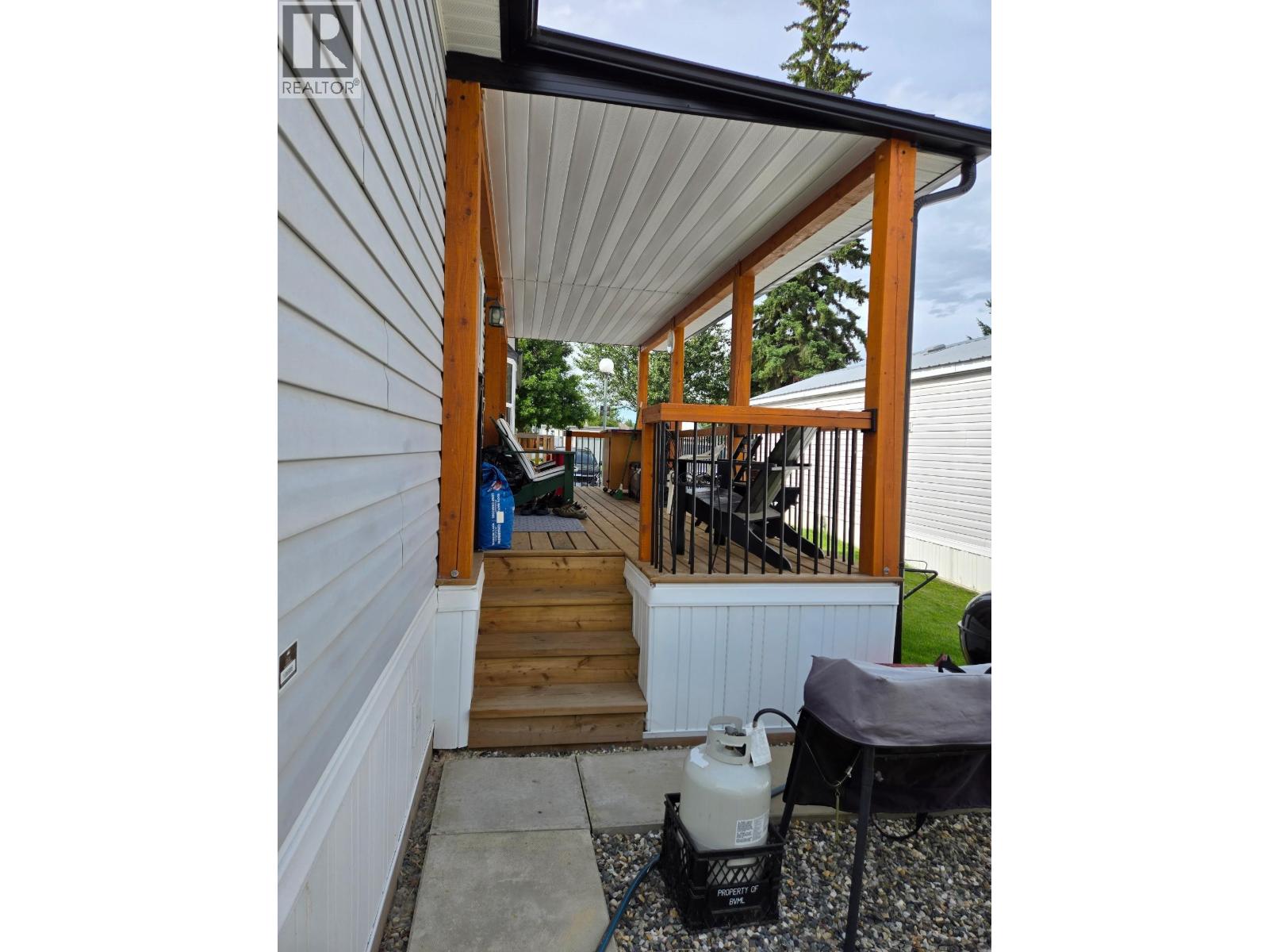 #90 684 NORTH FRASER DRIVE - 5