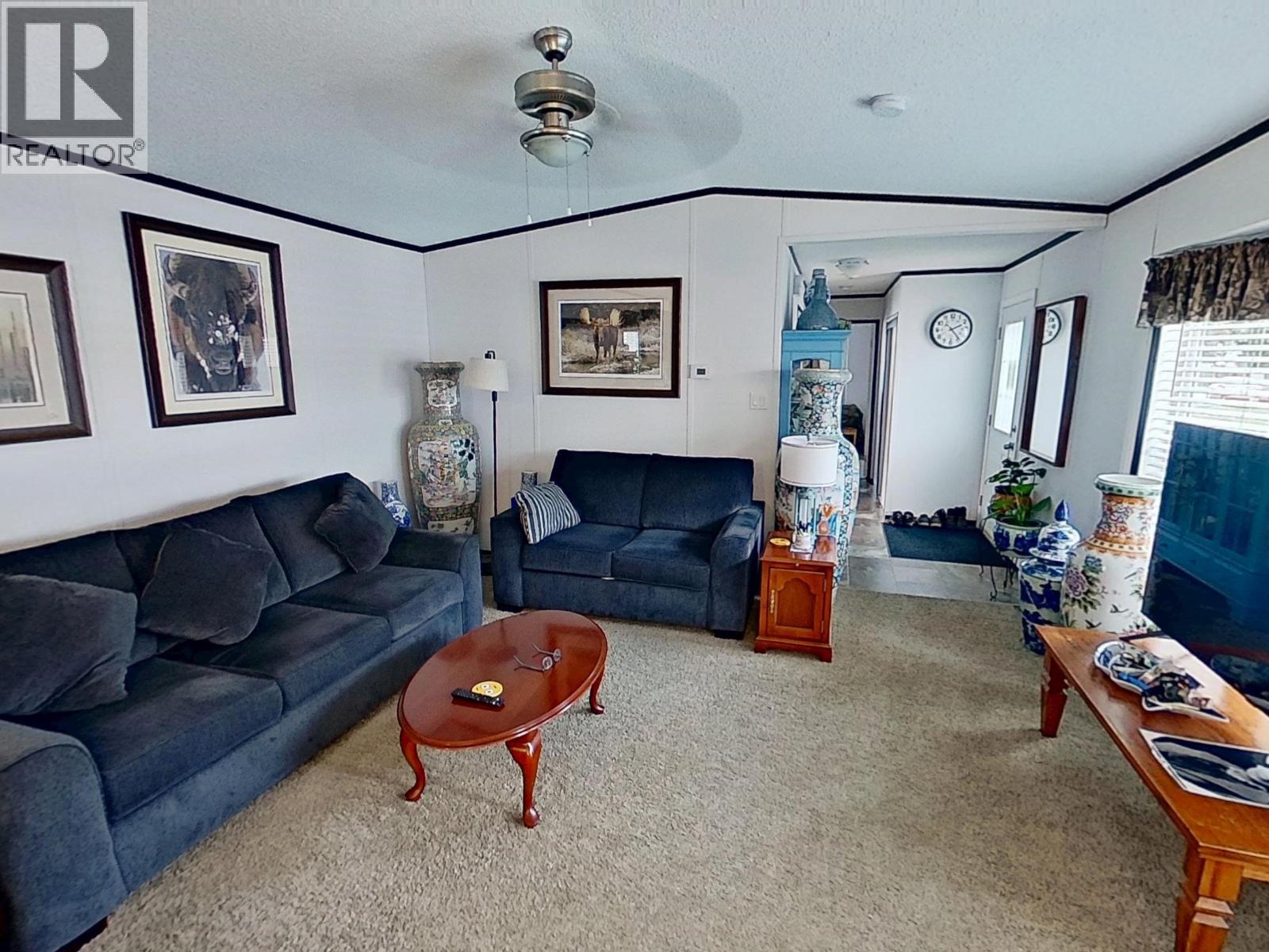 #90 684 NORTH FRASER DRIVE - 11