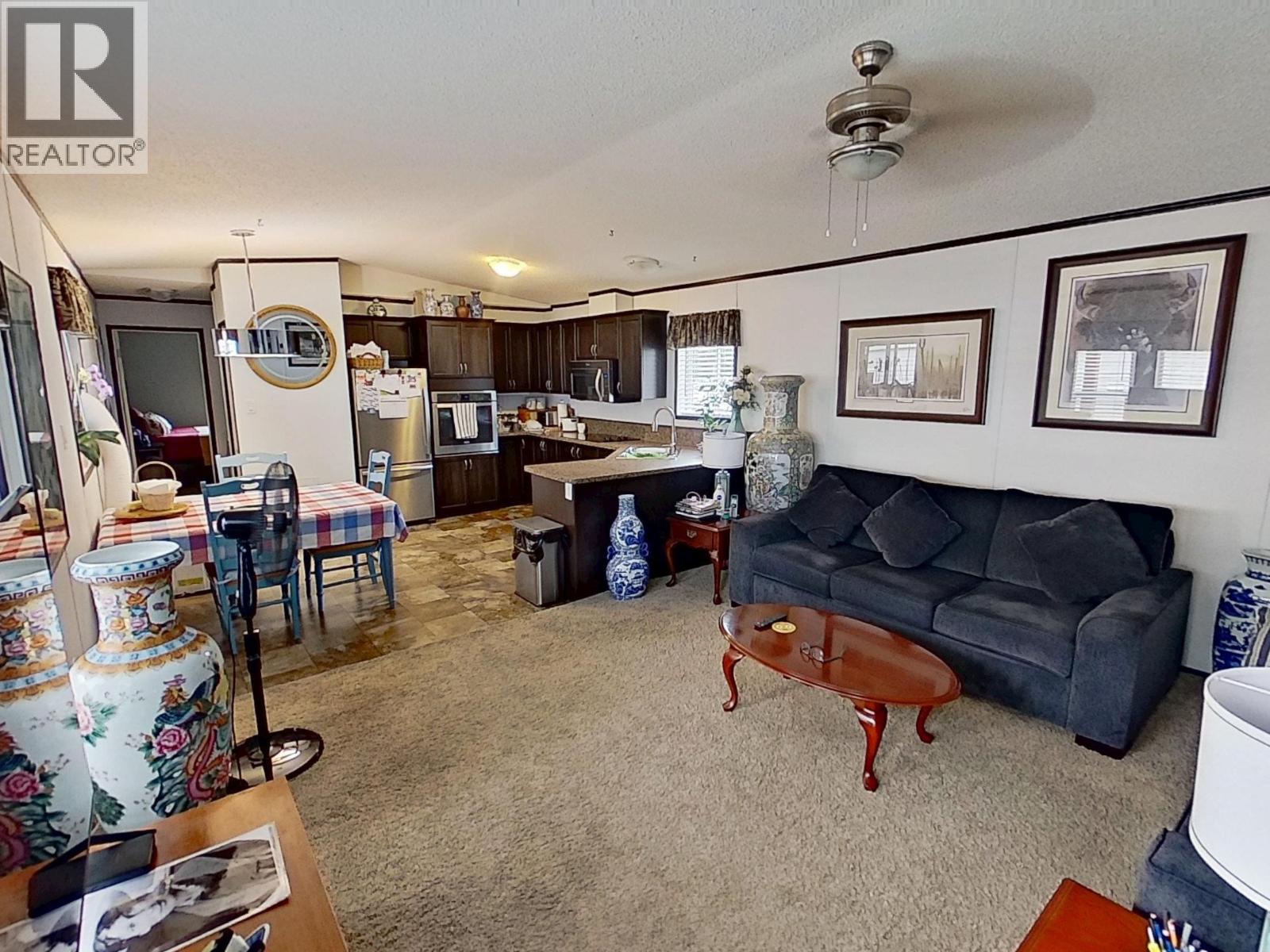 #90 684 NORTH FRASER DRIVE - 12
