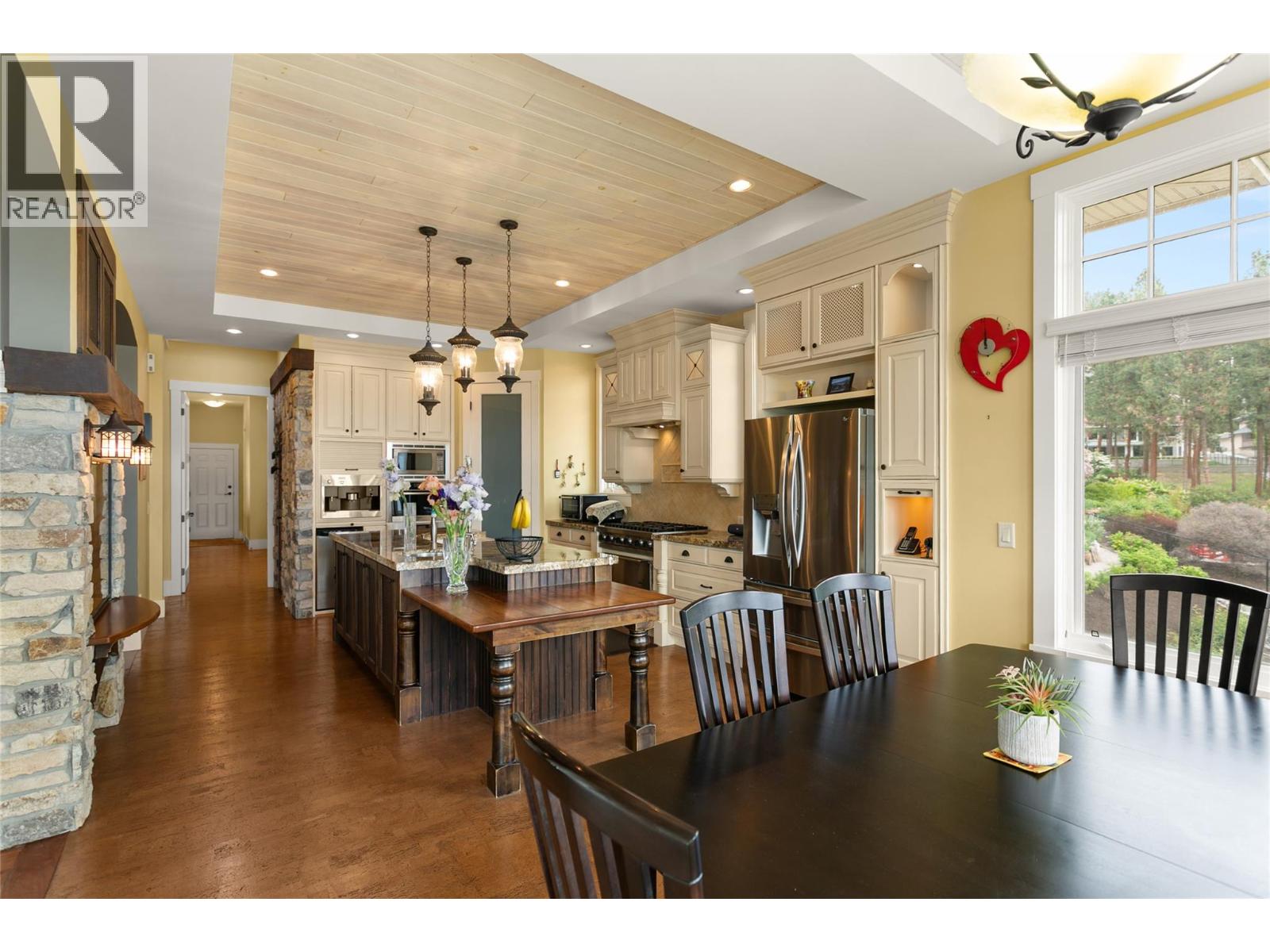  3298 Shiraz Court, West Kelowna