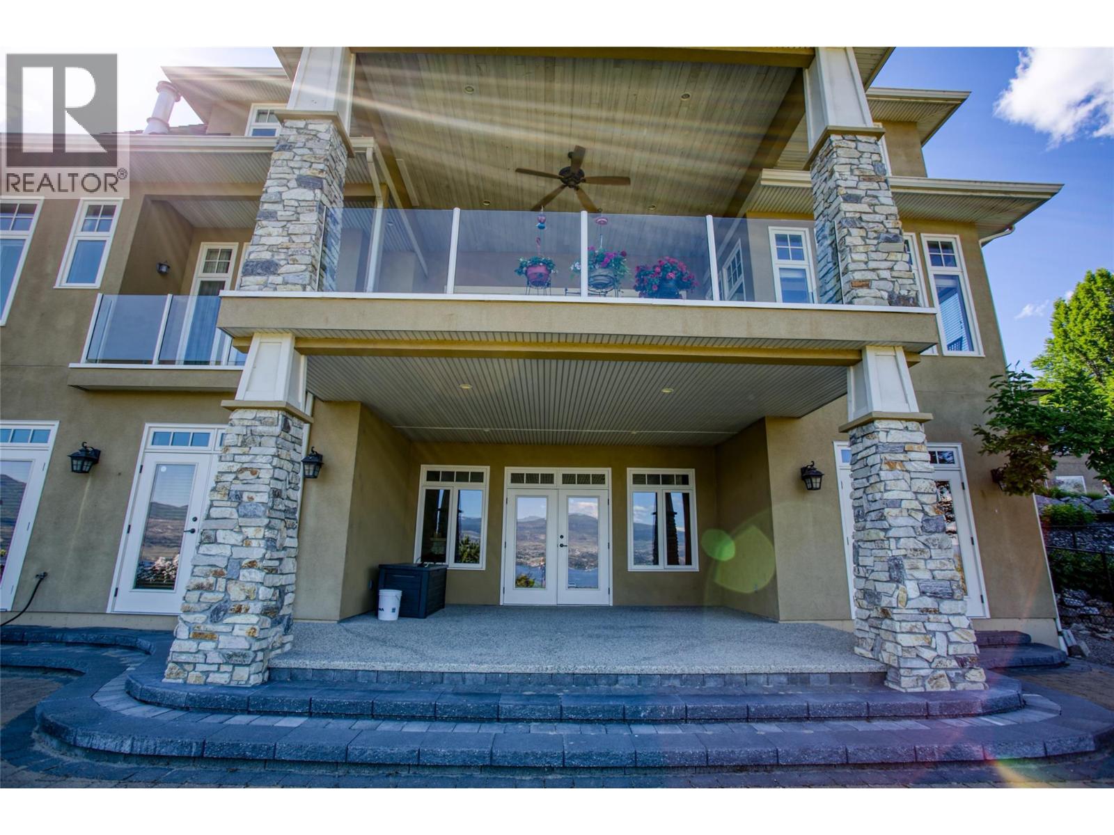  3298 Shiraz Court, West Kelowna