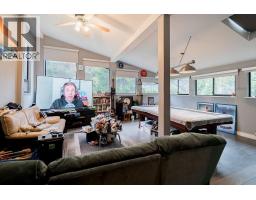 2525 Norcrest Court, Burnaby, BC V3J1C7 Photo 22