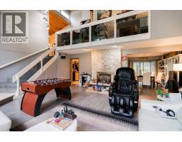 2525 Norcrest Court, Burnaby, BC V3J1C7 Photo 11