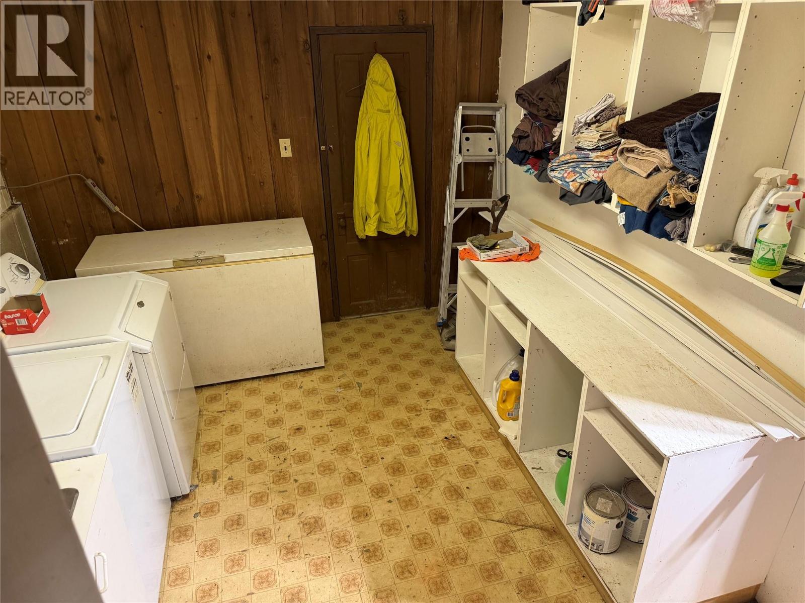 4243 Bloomquist Road - Image 12
