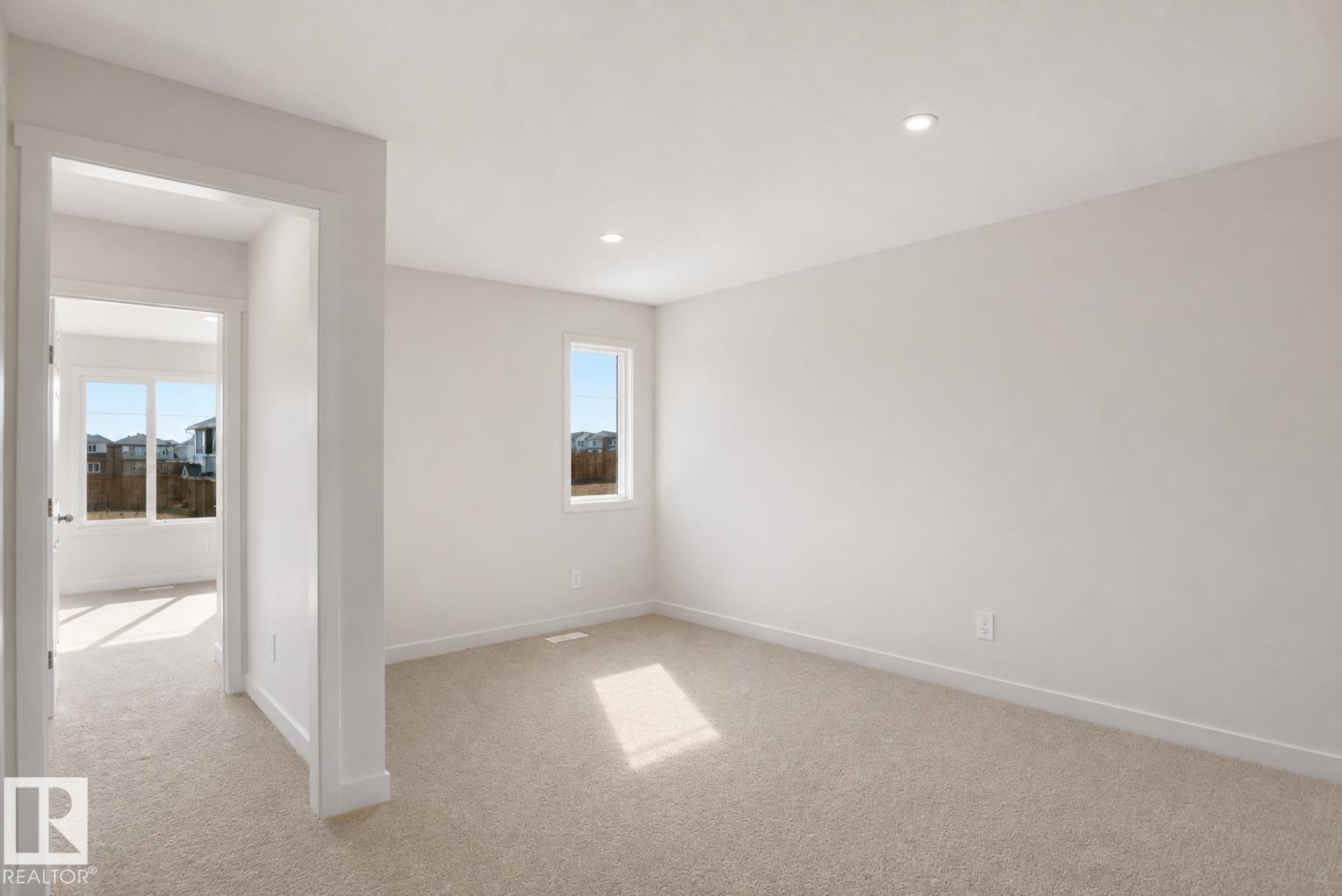 8504 183 Avenue NW - Photo 17