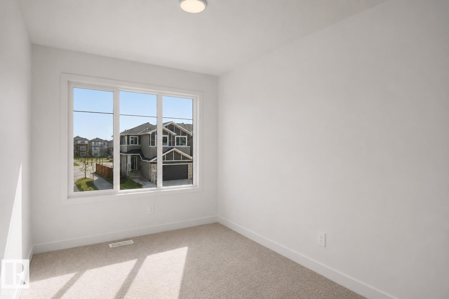 8504 183 Avenue NW - Photo 26