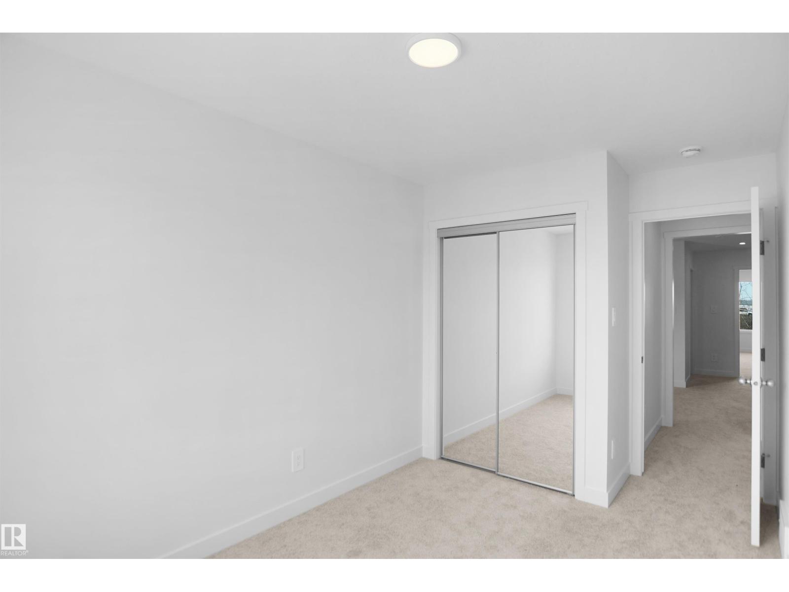 8504 183 AV NW - 27