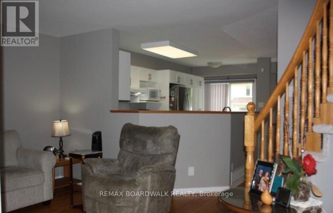 3 Bed, 3 Bath House for Rent in Ottawa – 509 LAWLER CRESCENT, Ottawa – MLS# X13636982 - Image 10