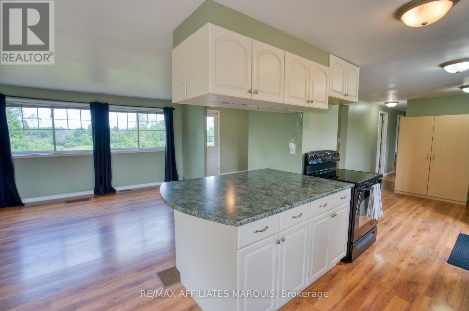3826 BIG RIDEAU LAKE ROAD - Image 10