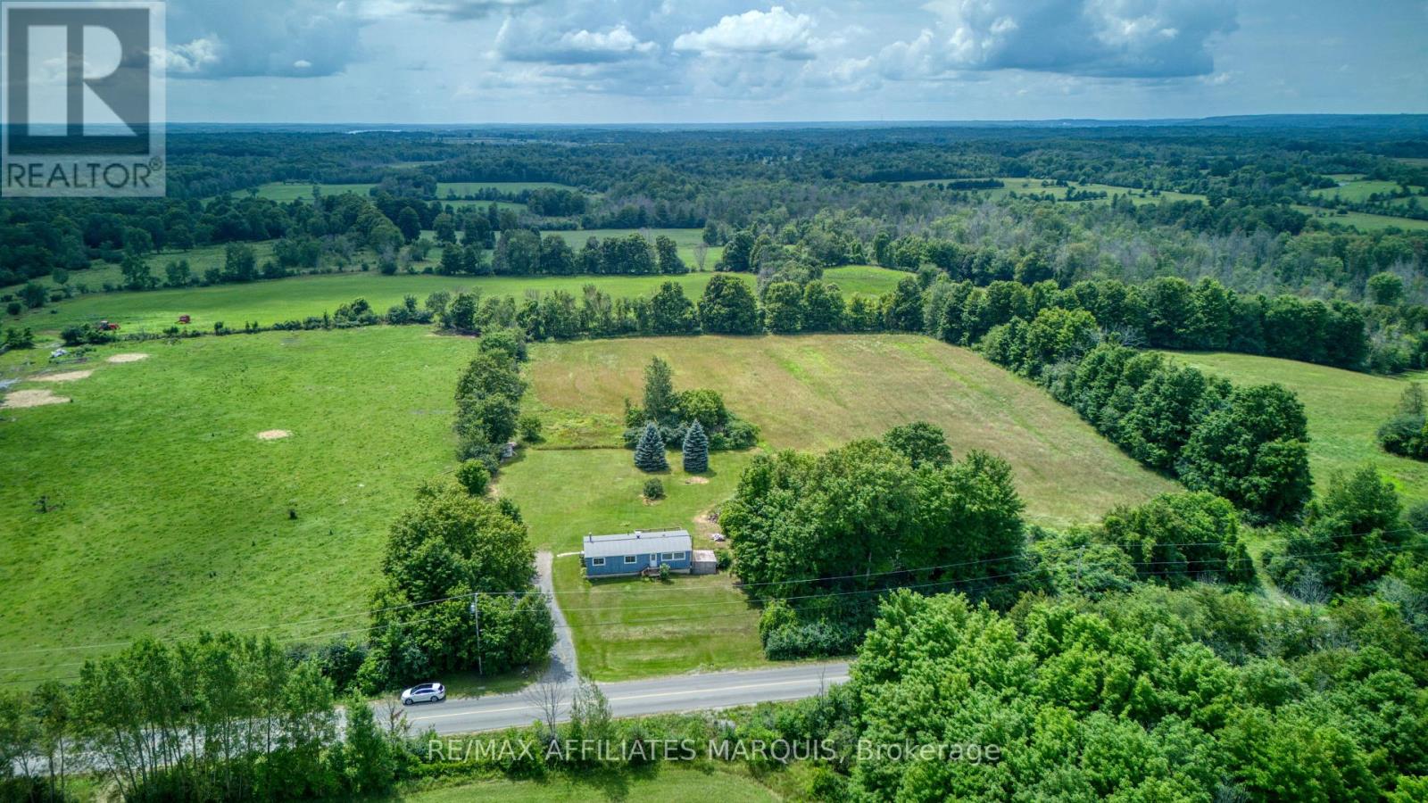 3826 BIG RIDEAU LAKE ROAD - 2