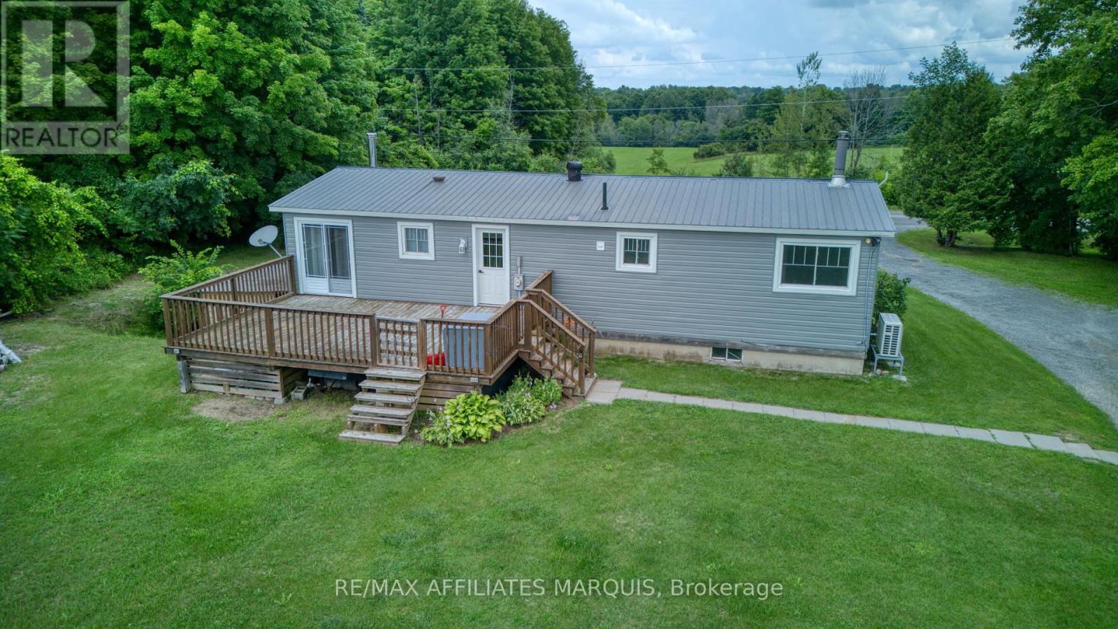 3826 BIG RIDEAU LAKE ROAD - 23