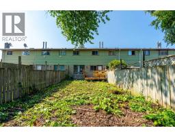 405 Cardiff Place, Sarnia, ON N7S4C7 Photo 29