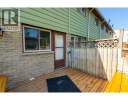 405 Cardiff Place, Sarnia, ON N7S4C7 Photo 14