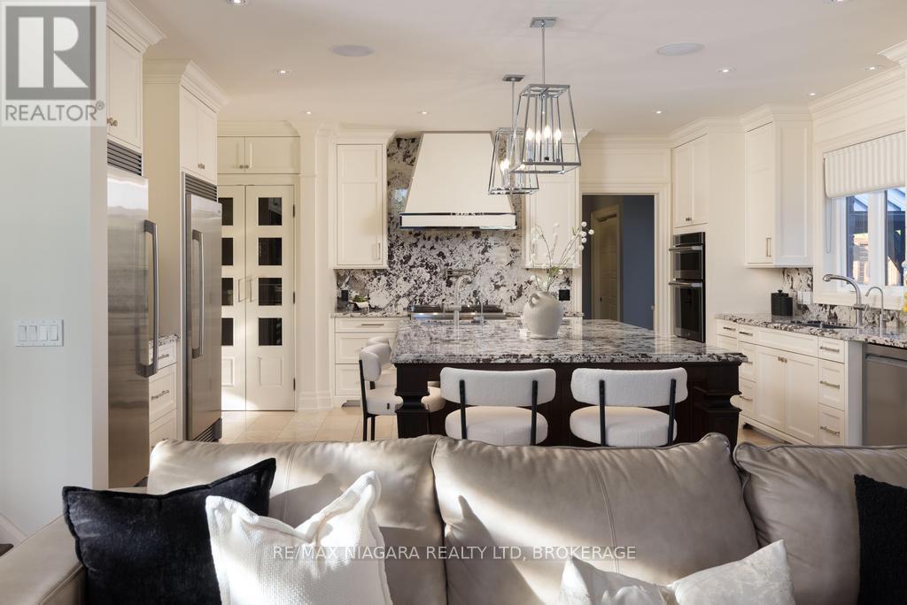 50 SANDALWOOD CRESCENT - Image 13