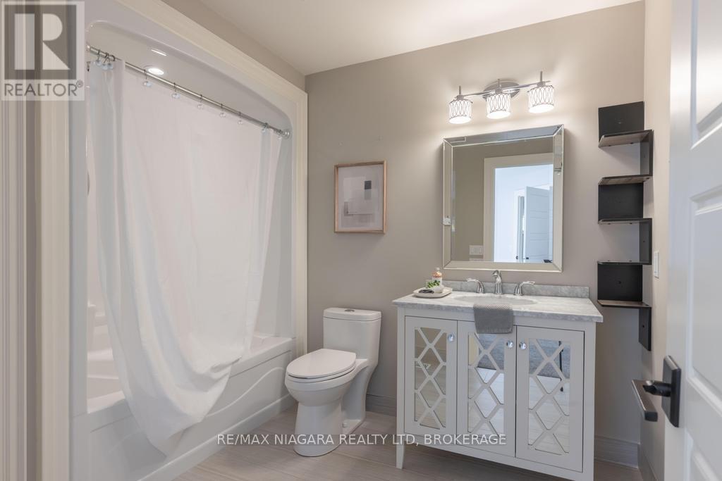 50 SANDALWOOD CRESCENT - Image 31