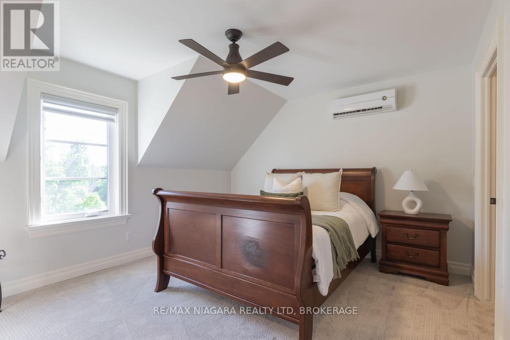50 SANDALWOOD CRESCENT - Image 42