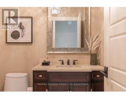 Family room - 50 Sandalwood Crescent, Niagara On The Lake, ON L0S1P0 Photo 10