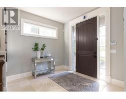 Family room - 50 Sandalwood Crescent, Niagara On The Lake, ON L0S1P0 Photo 8