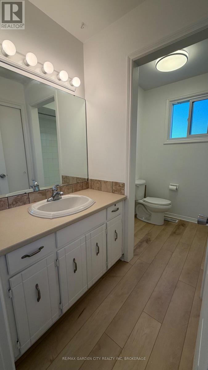 102 TUPPER DRIVE - 27