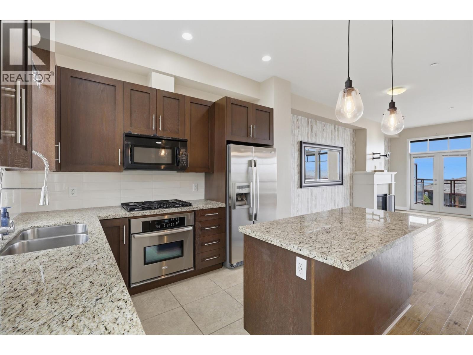 #11 175 HOLLOWAY Drive - 15