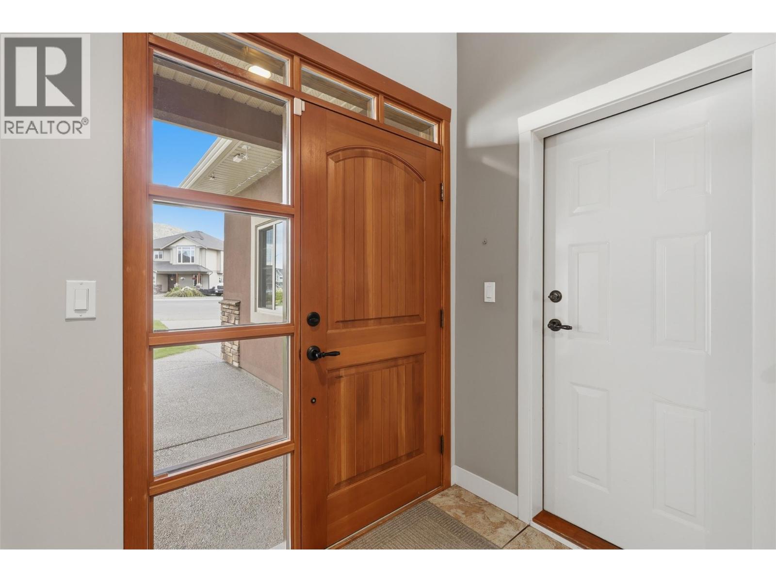 2621 Stanko Way - 6