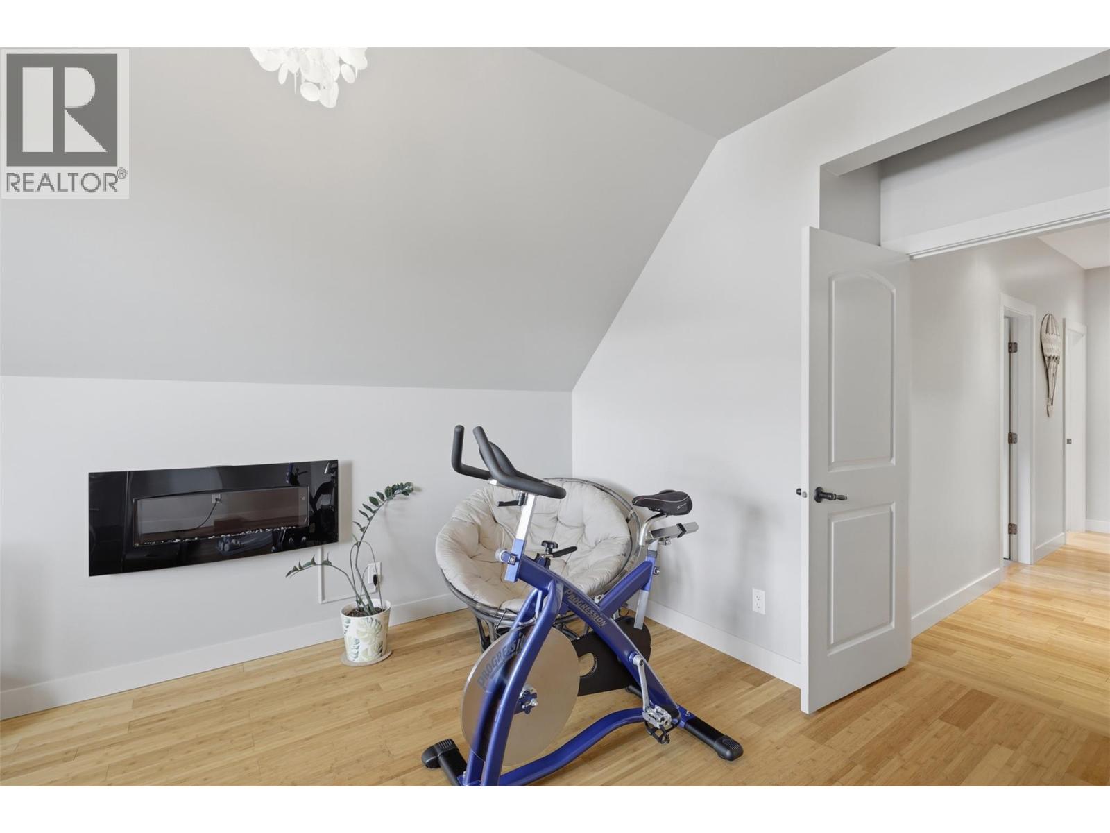2621 Stanko Way - Image 38