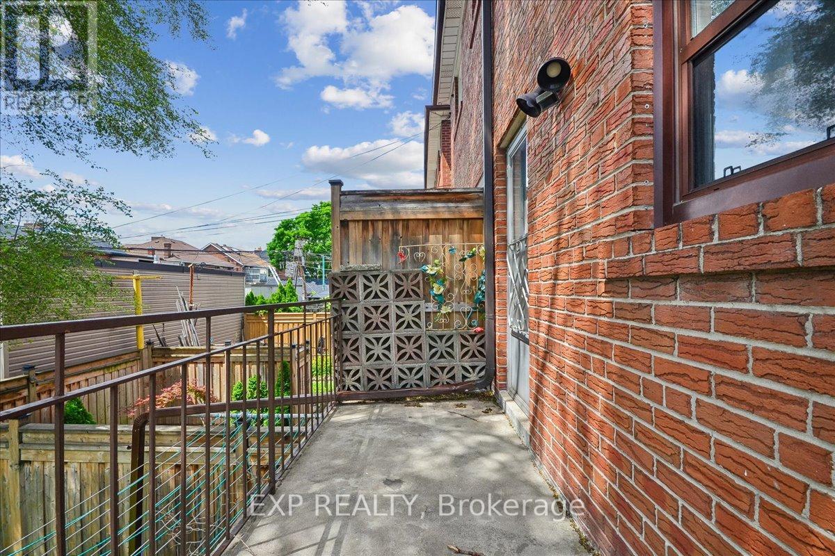 346 WESTMOUNT AVENUE - 23