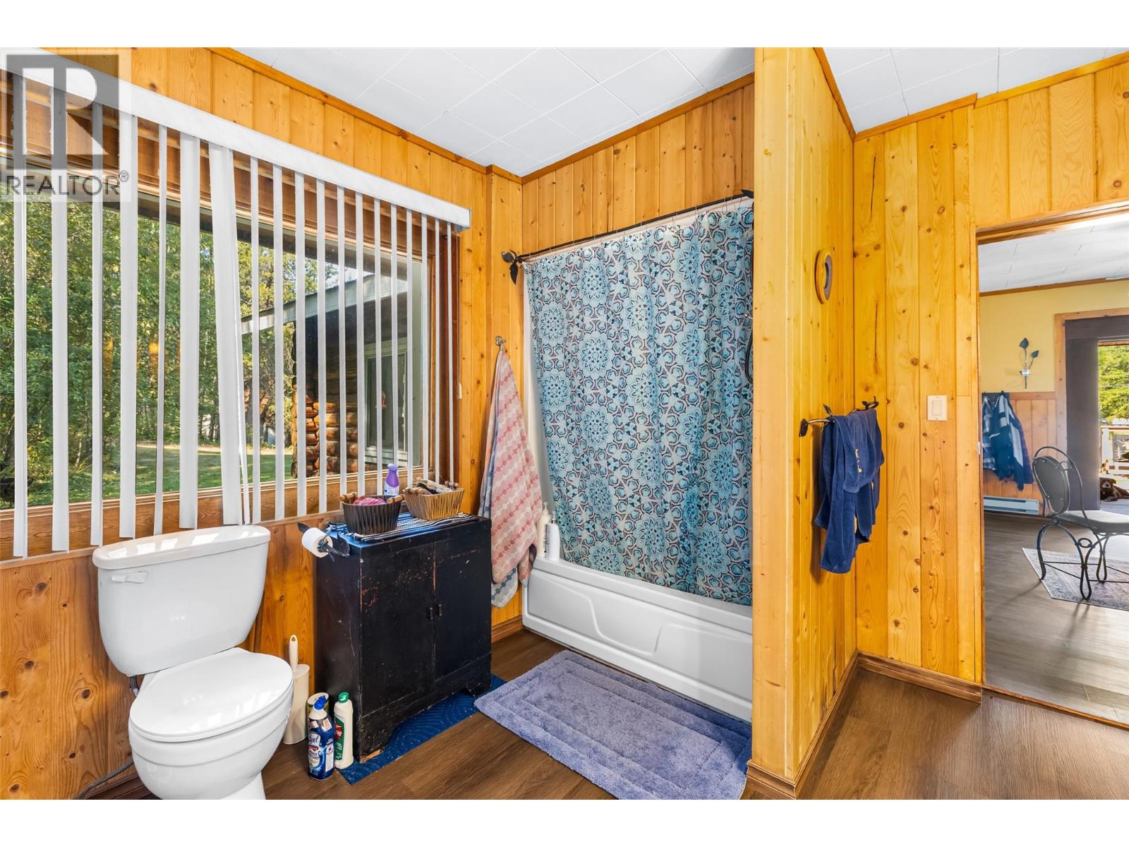 9889 Highway 3/95 - Image 17