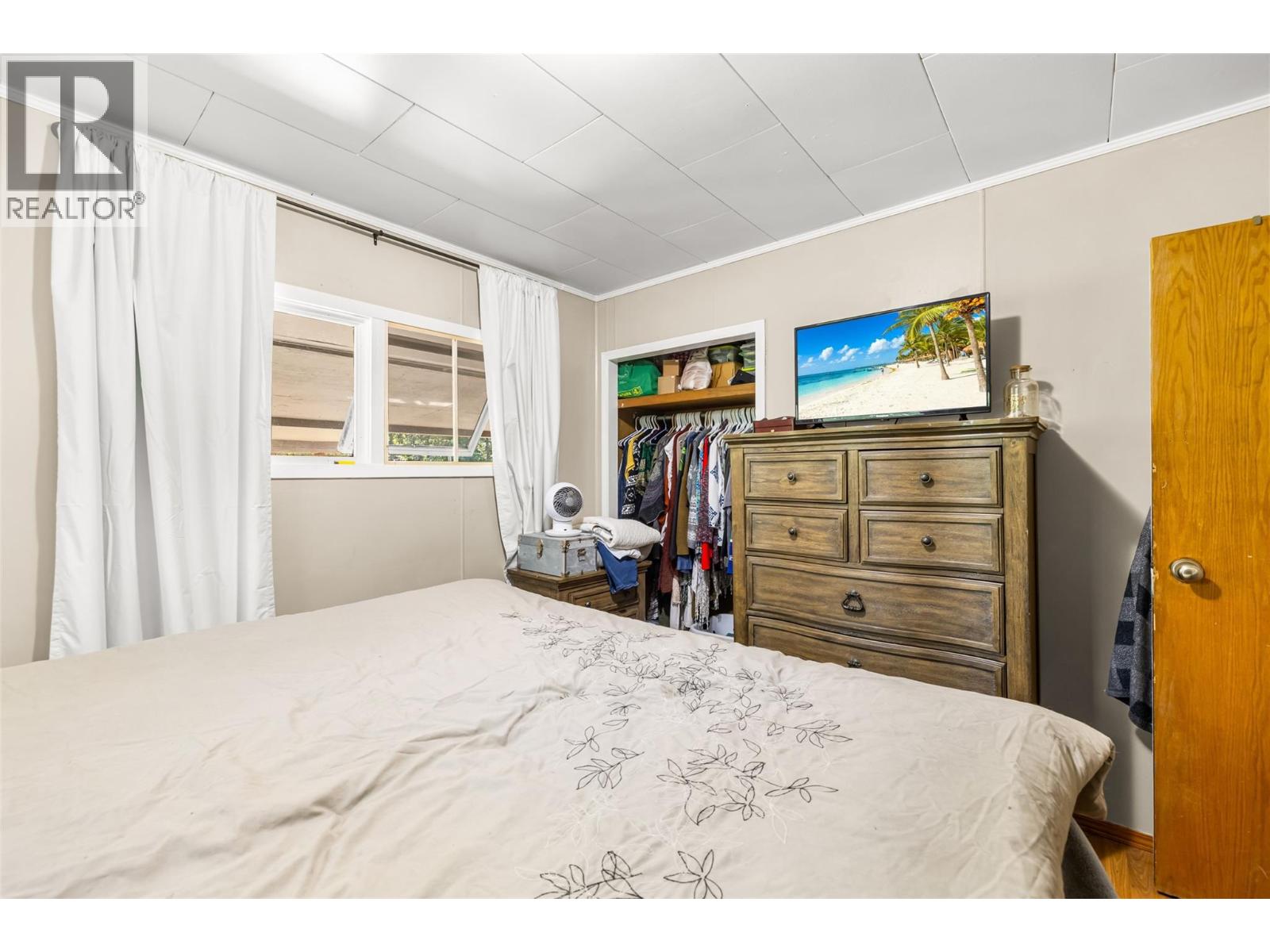 9889 Highway 3/95 - Image 33