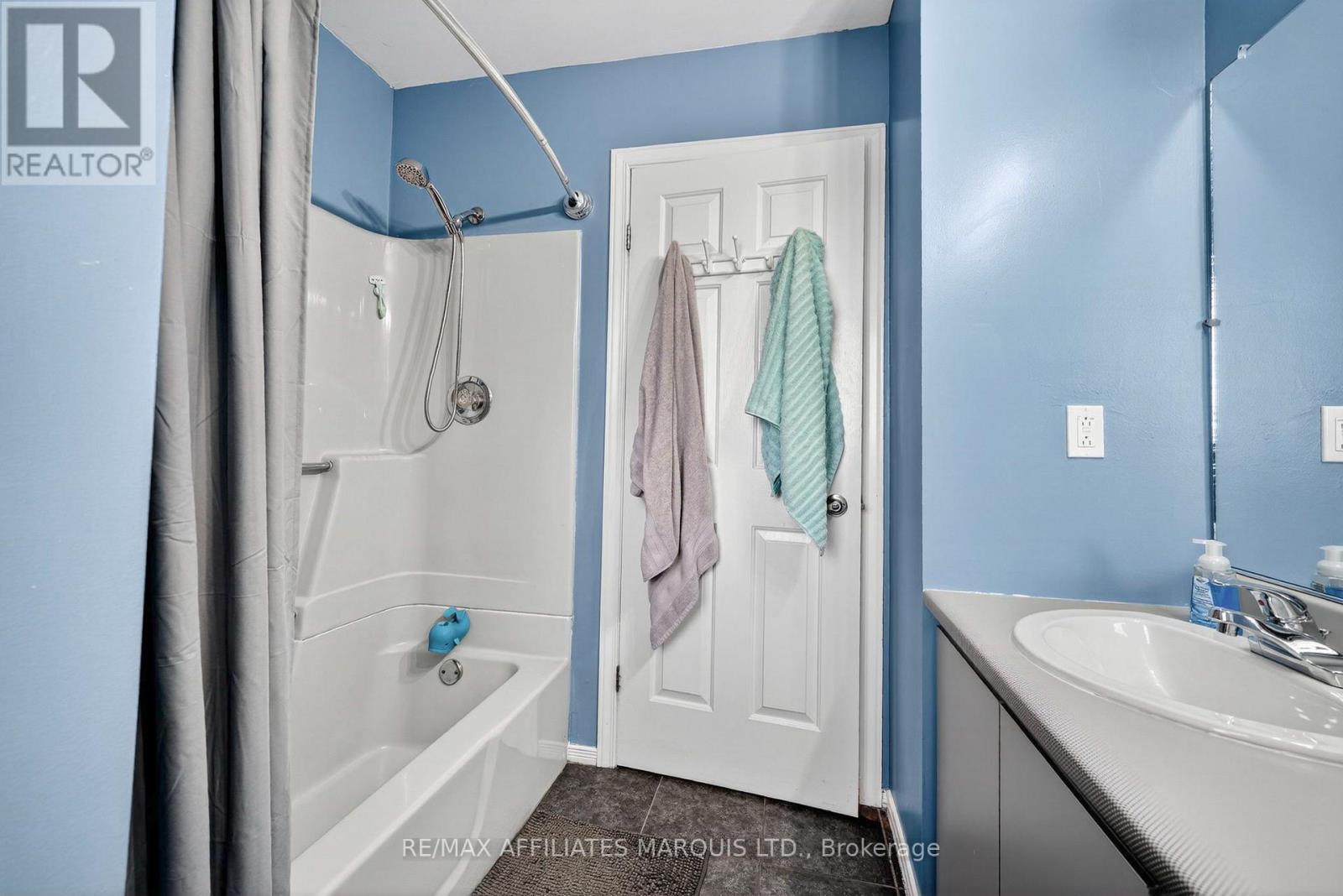 1337 PATRICIA PLACE - Image 25