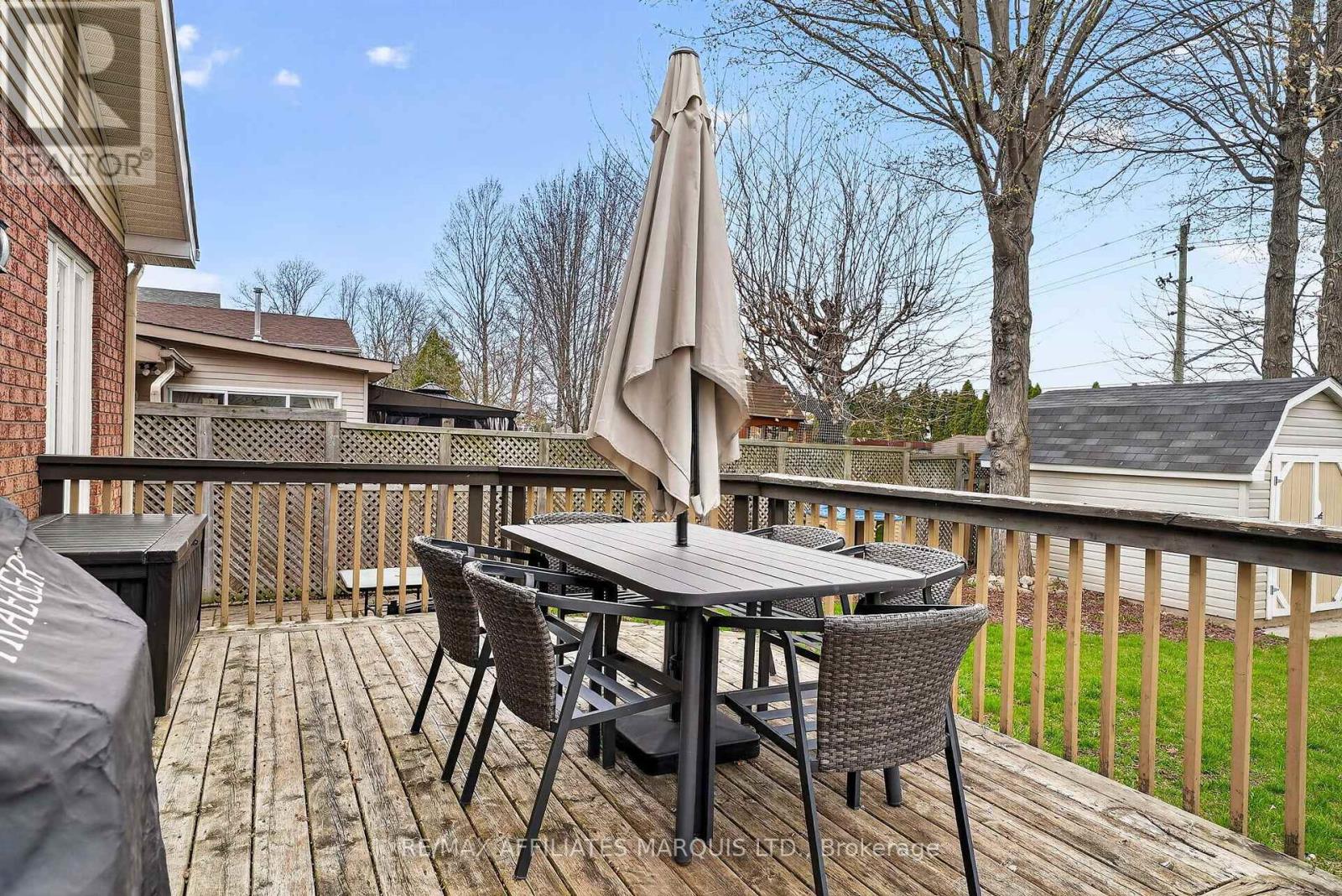 1337 PATRICIA PLACE - 36