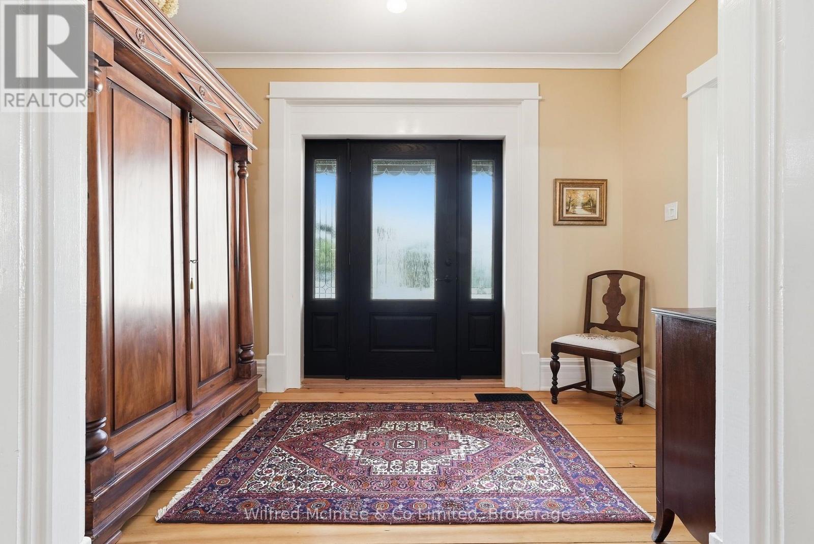 591 ELGIN STREET - Image 8