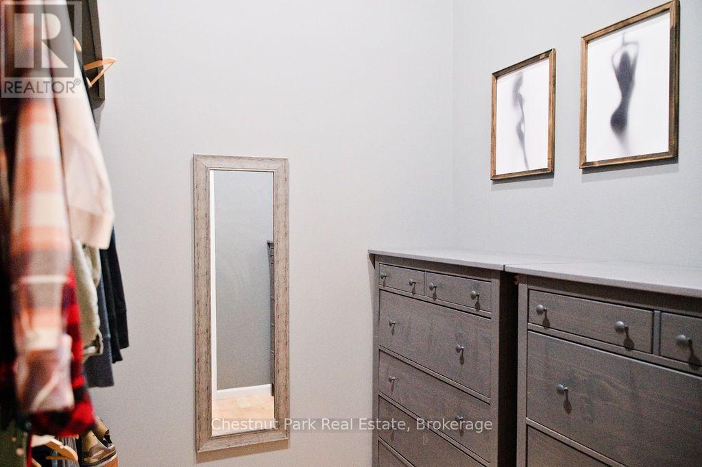 1170 ALDERDALE ROAD - Image 20