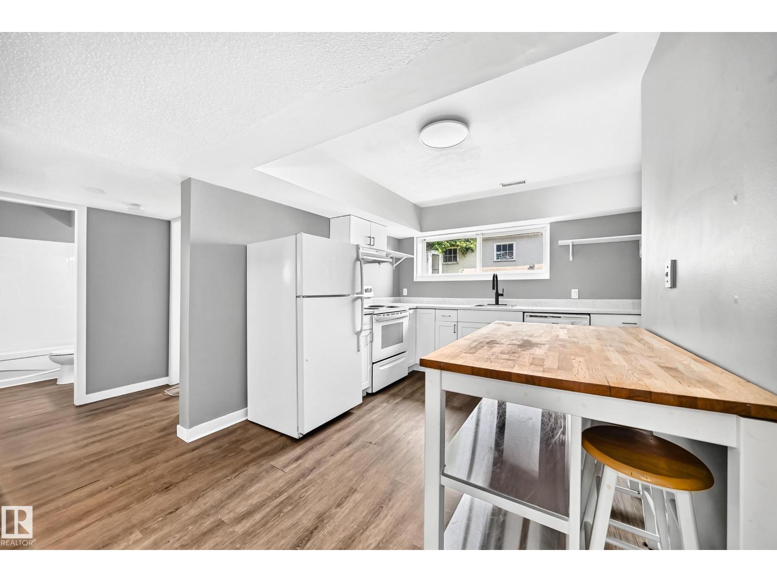 12917 123A ST NW - 31