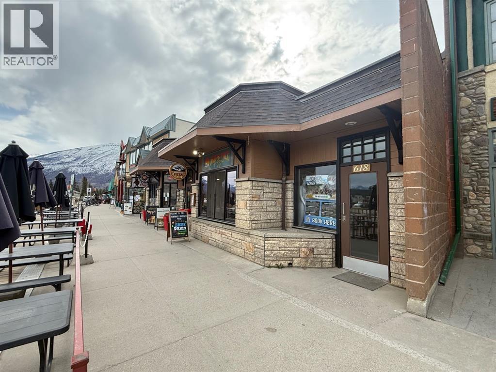 630 CONNAUGHT Drive - Photo 17