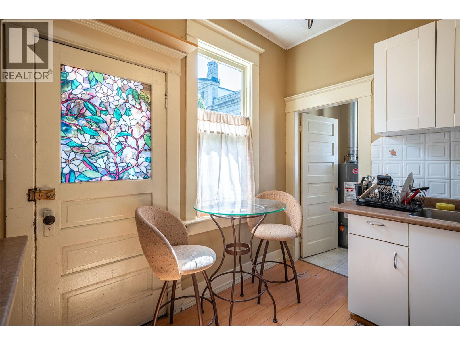 3008 26 Street - 39