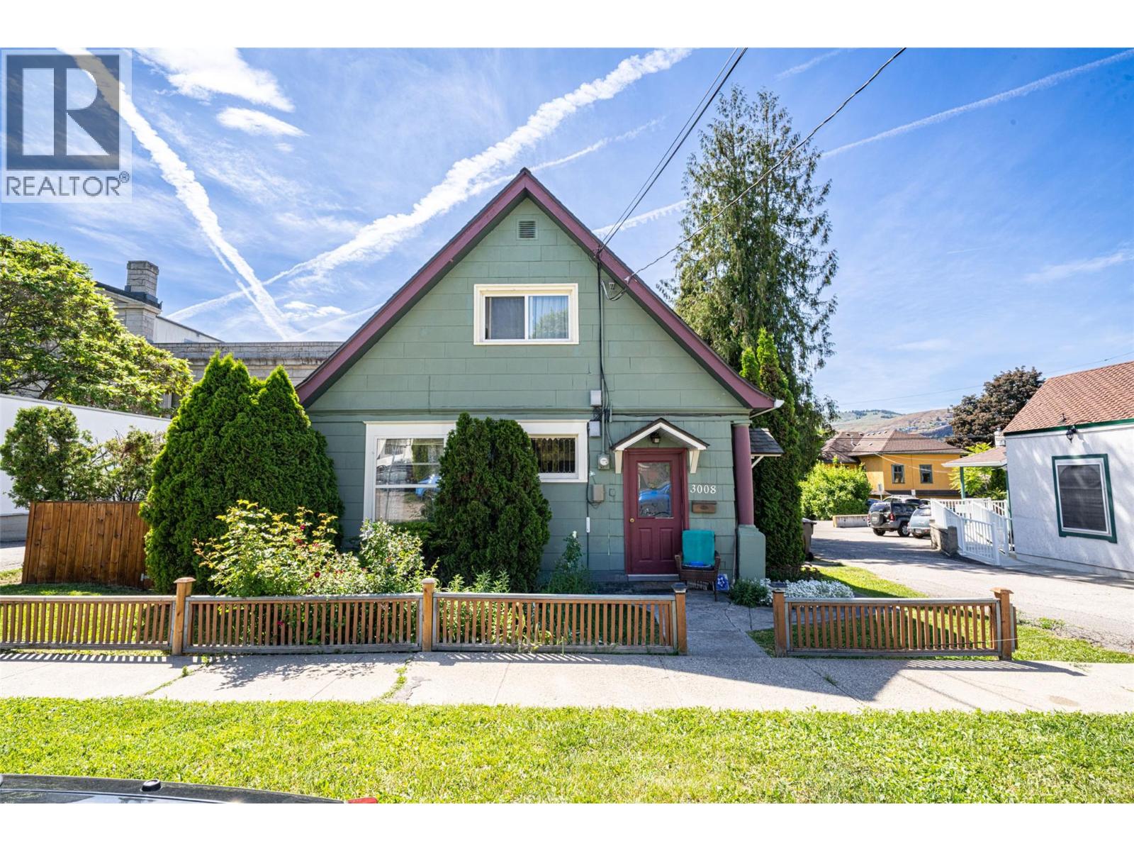 3008 26 Street - 1