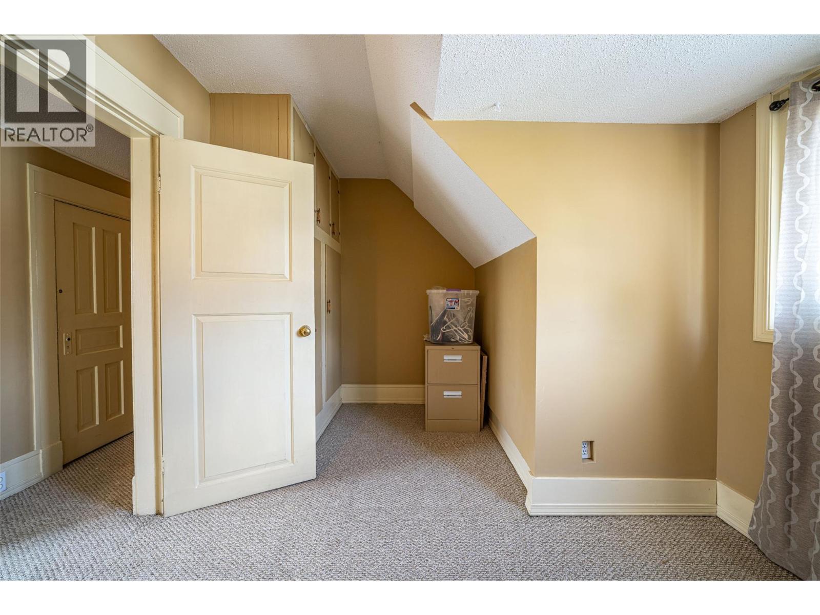 3008 26 Street - Image 54