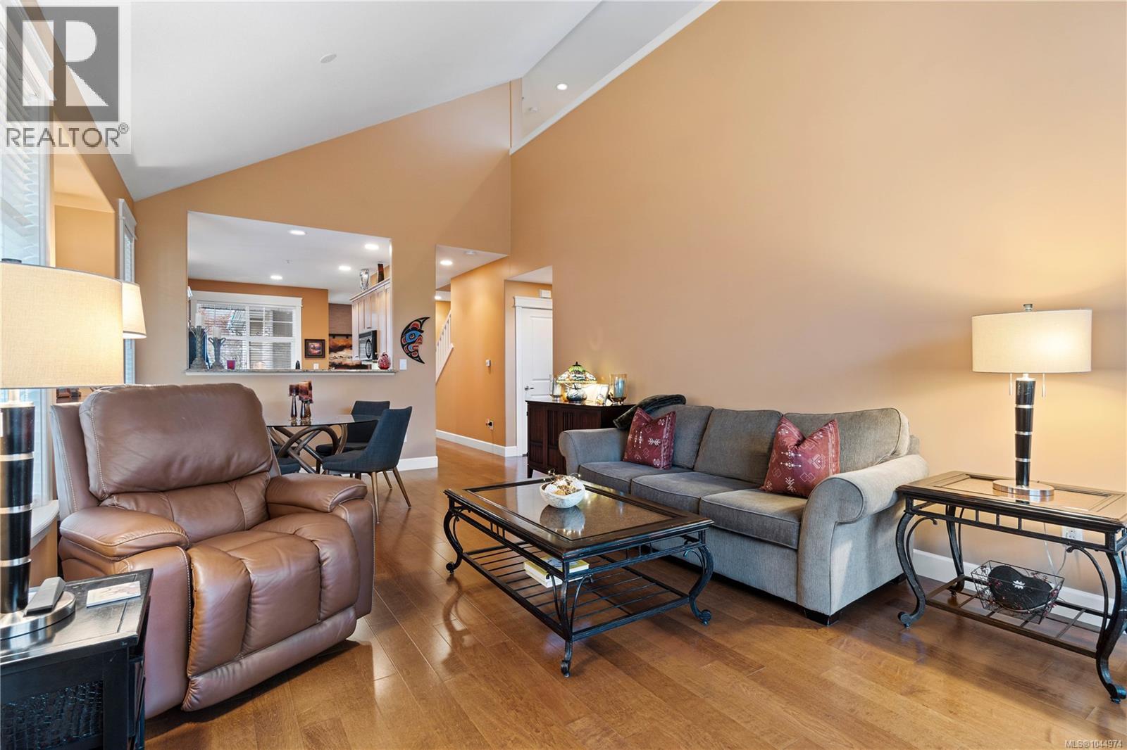 6364 Pinewood Lane - 16