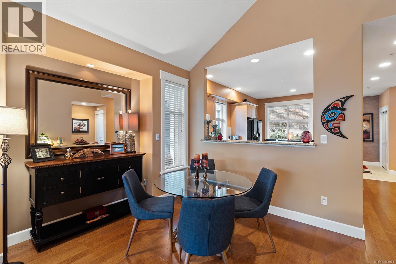 6364 Pinewood Lane - Image 22