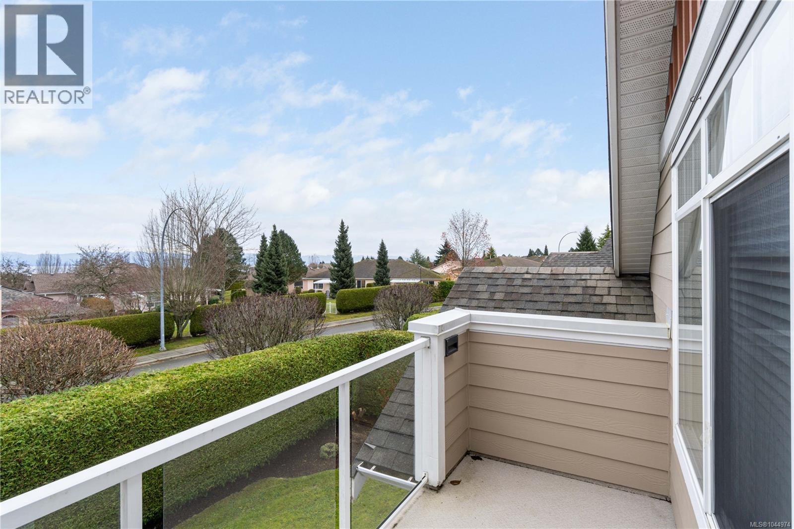 6364 Pinewood Lane - 28