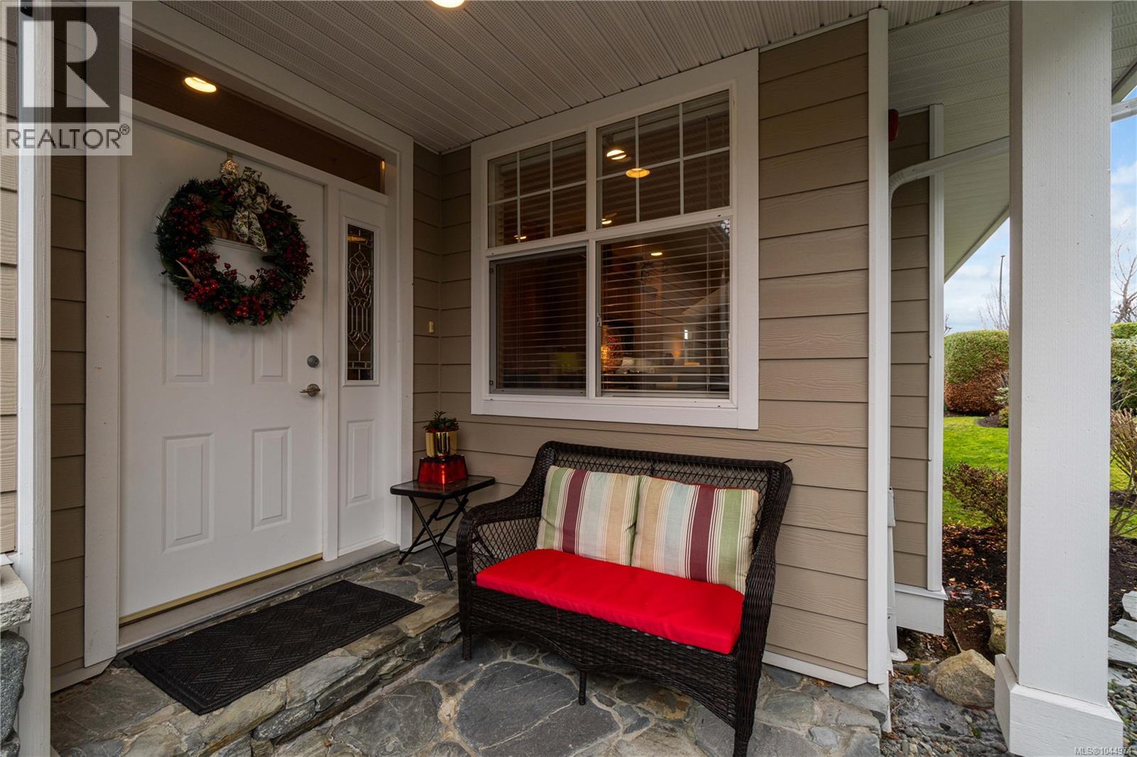 6364 Pinewood Lane - Image 3