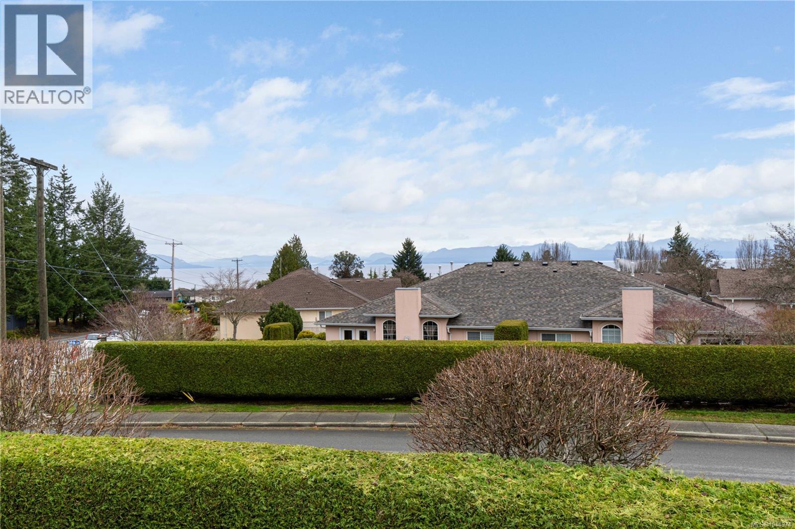 6364 Pinewood Lane - Image 36